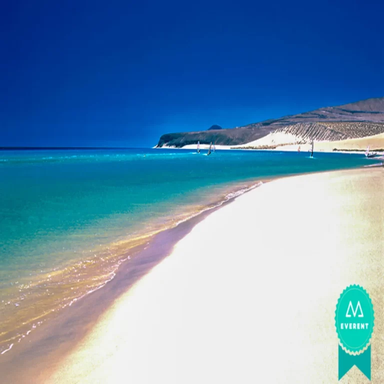 Vista de una de las playas de Fuerteventura en una de las rutas de quad.