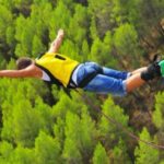 ¿Cuáles son las diferencias entre Puenting y Bungee Jumping?