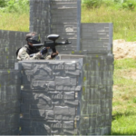 Paintball adulto en el campo más grande del País Vasco en Amorebieta, Vizcaya.