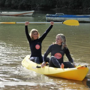 Kayak Turístico en la Ría de Villaviciosa Explora la Costa