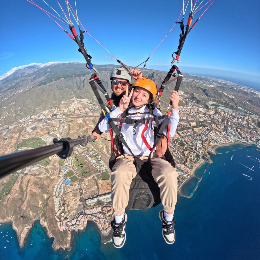Paragliding panoramic flight