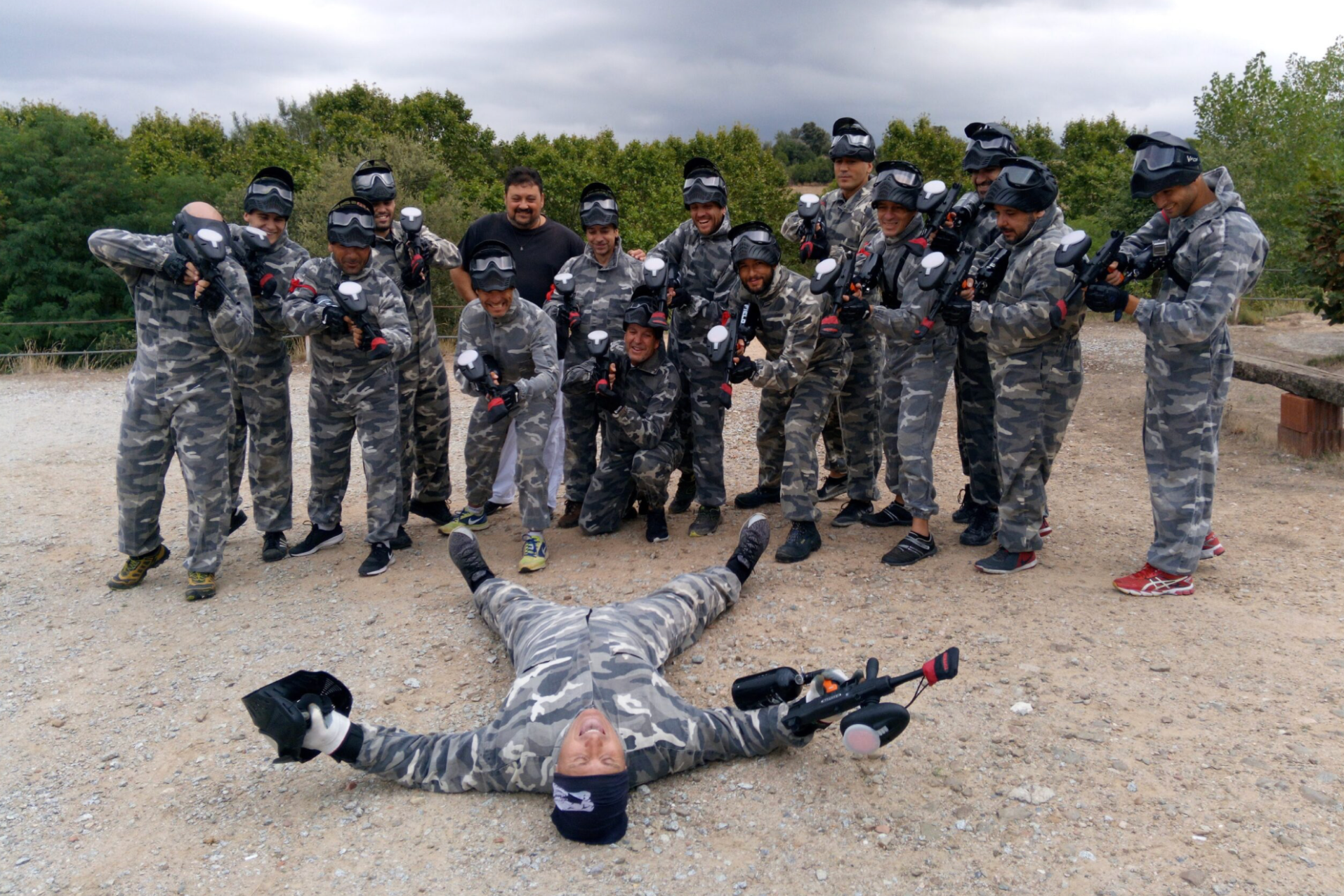 Paintball con marcadoras de bajo impacto en Caldes de Montbui, Barcelona.