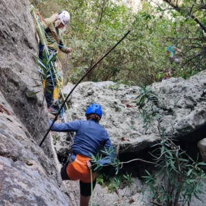 Emoción y adrenalina en el Barranco de Cucales, Alicante