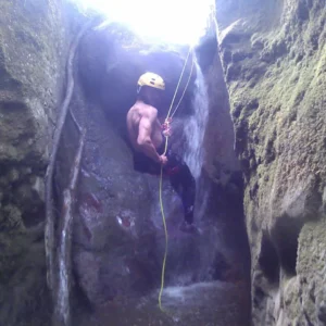 Descenso de barrancos acuáticos en Logroño