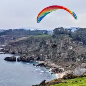 Vuelo en parapente en Alicante aventura sobre Santa Pola