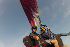 Bautismo de vuelo en parapente biplaza por Tierras Altas de Lorca en Murcia.