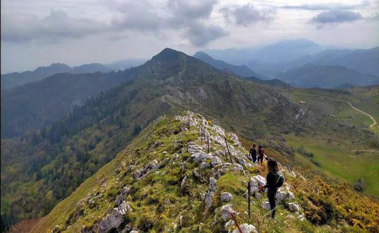 Ruta de senderismo al Pico de Mofrechu