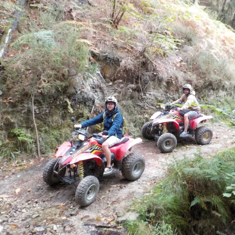 Experiencias-de-rutas-en-Quad-en-la-naturaleza