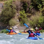 Bautismo de kayak en el río Gállego