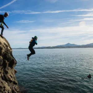 Coasteering en Hondarribia Guipúzcoa