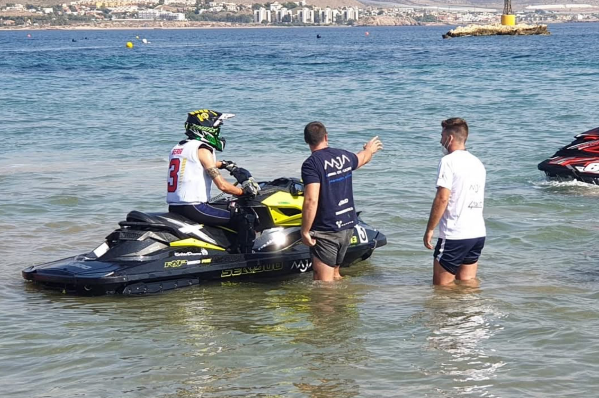 Excursión a Tabarca con comida incluida.