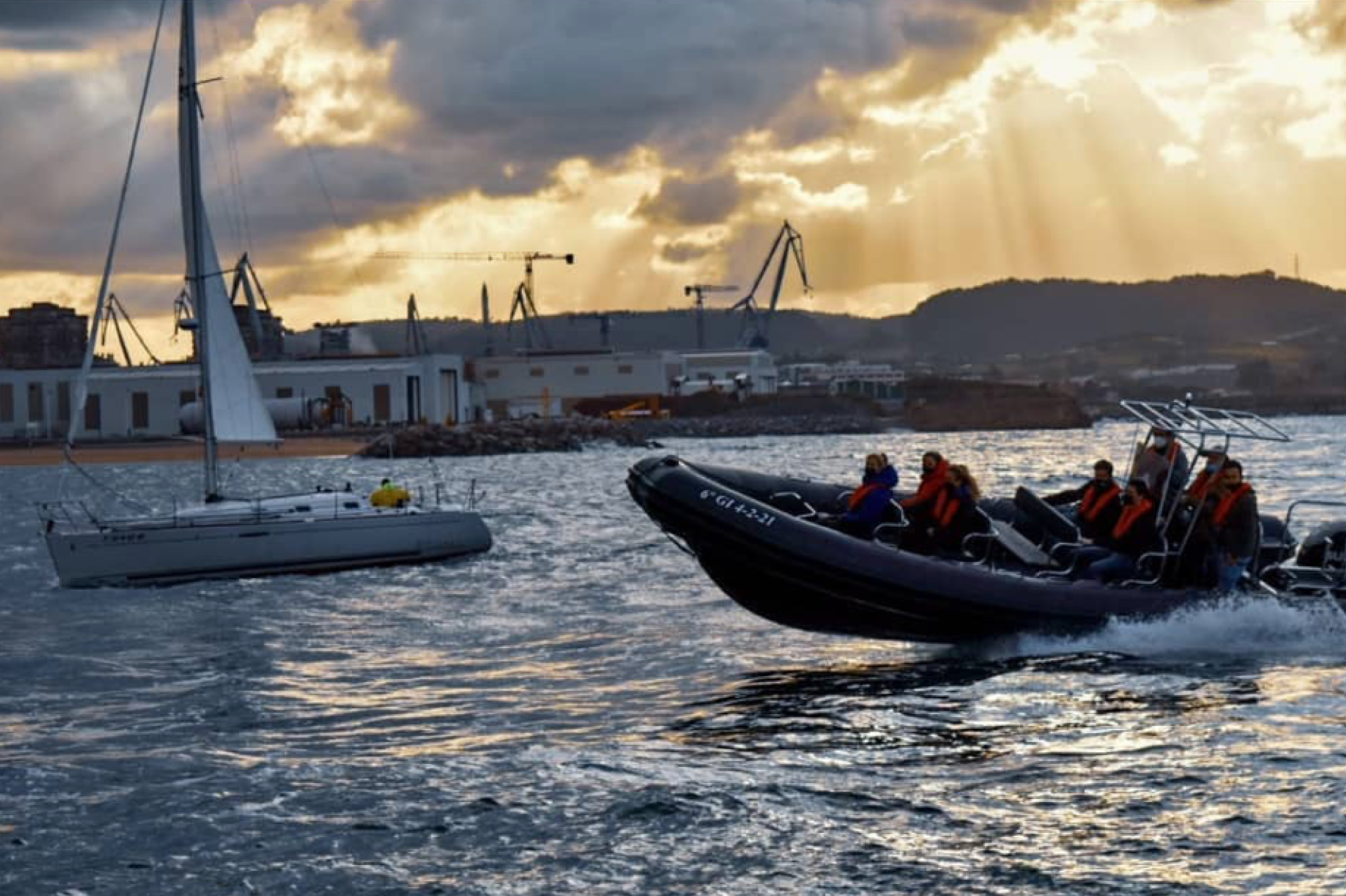 Alquiler de embarcaciones en Gijón.