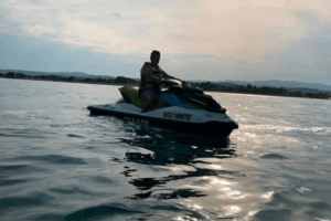 Alquiler de Motos de Agua con titulación en Castellón.