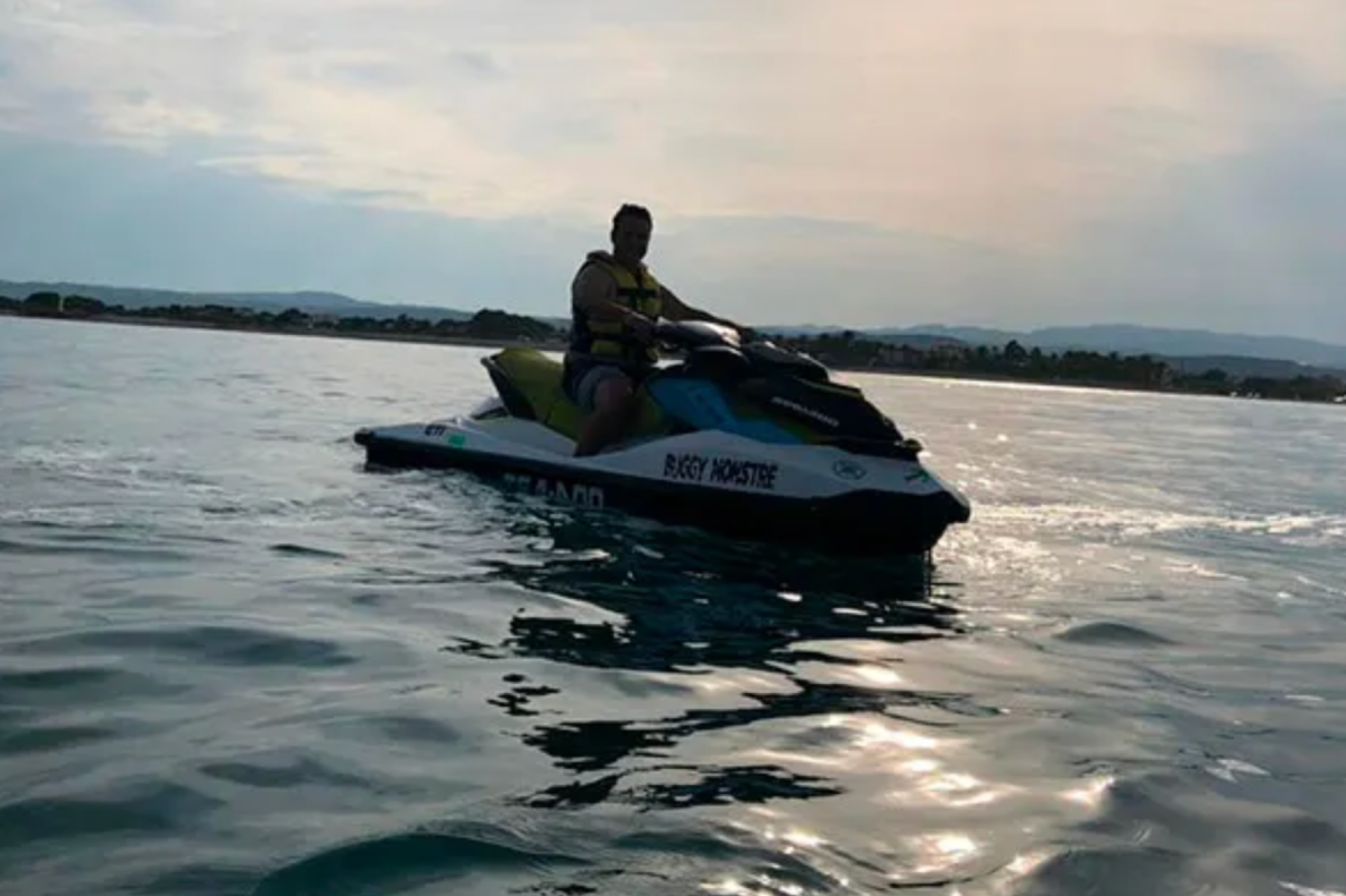 Alquiler de Motos de Agua con titulación en Castellón.