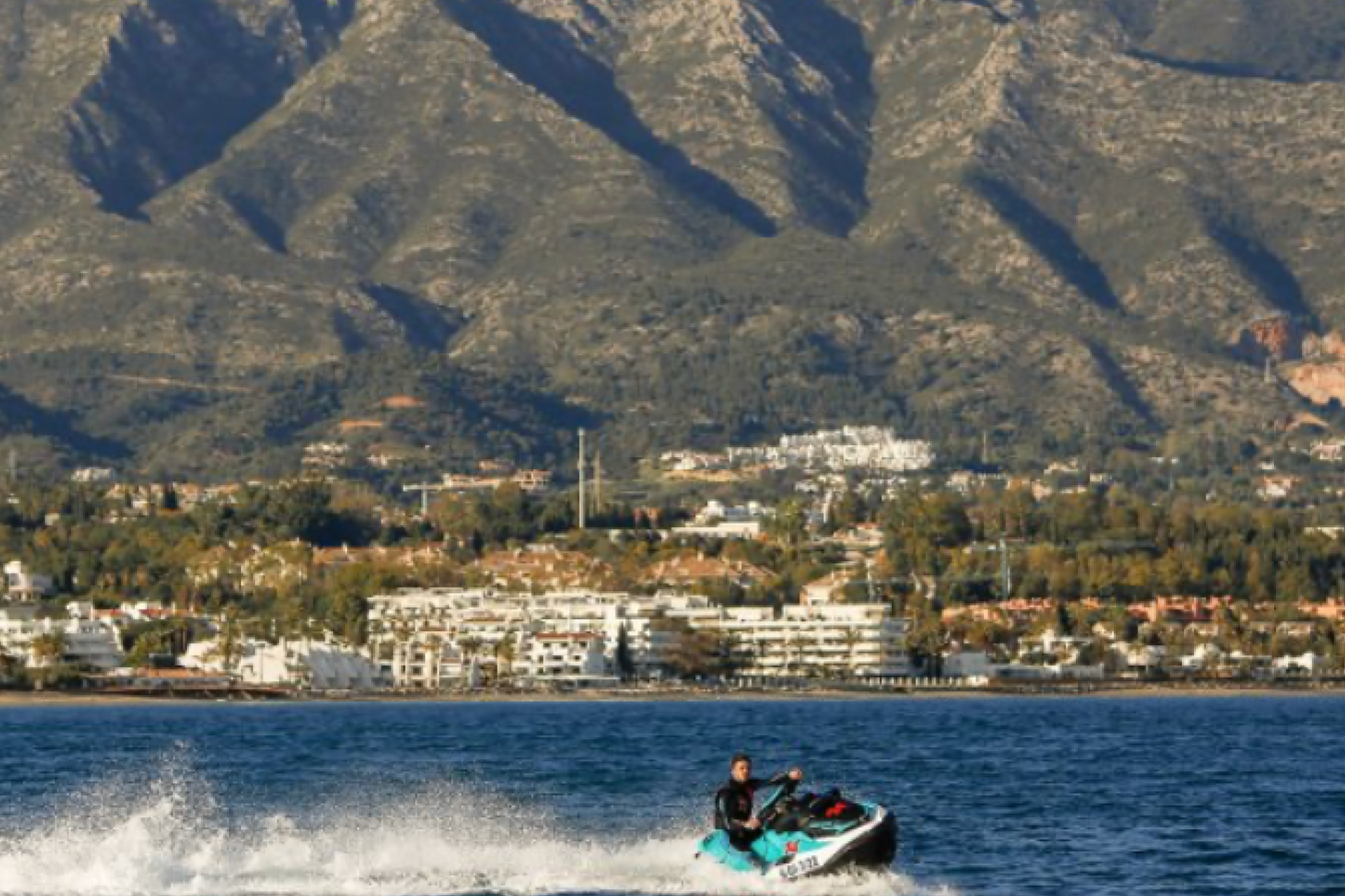 Alquiler de Moto de Agua en el Puerto de Marbella.