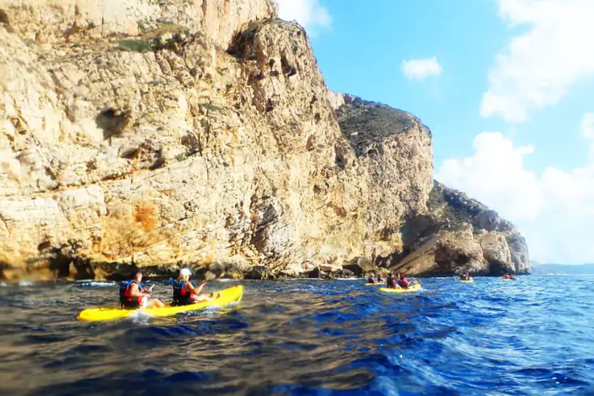 Ruta en Kayak de Moraira al Poble Nou de Benitachell en Alicante.