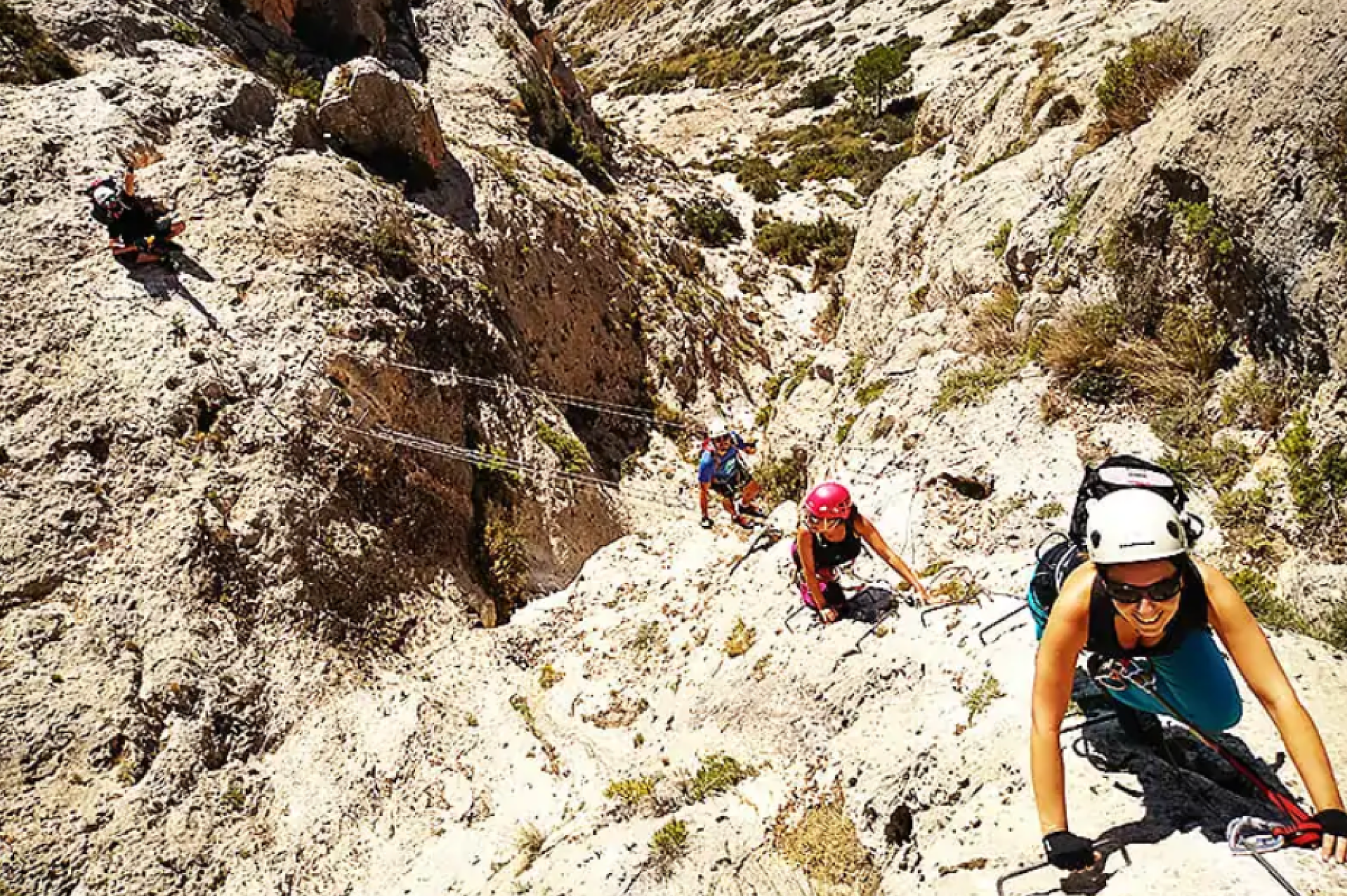 VĆa Ferrata de Villena nivel intermedio desde el Mirador de la Sierra en Alicante.