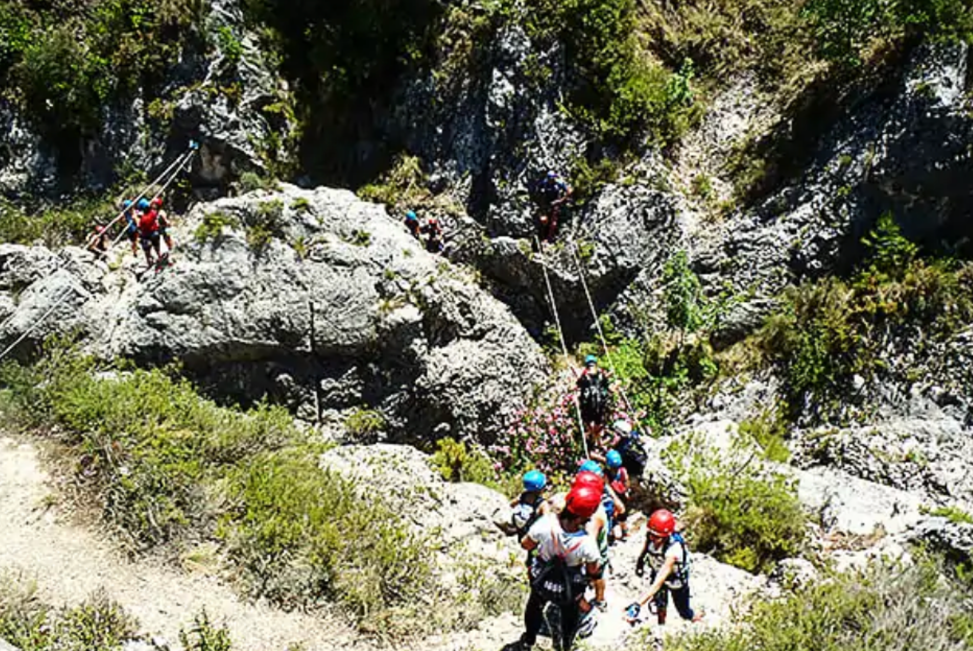 Multiaventura en el Salt de Benilloba, Alicante.
