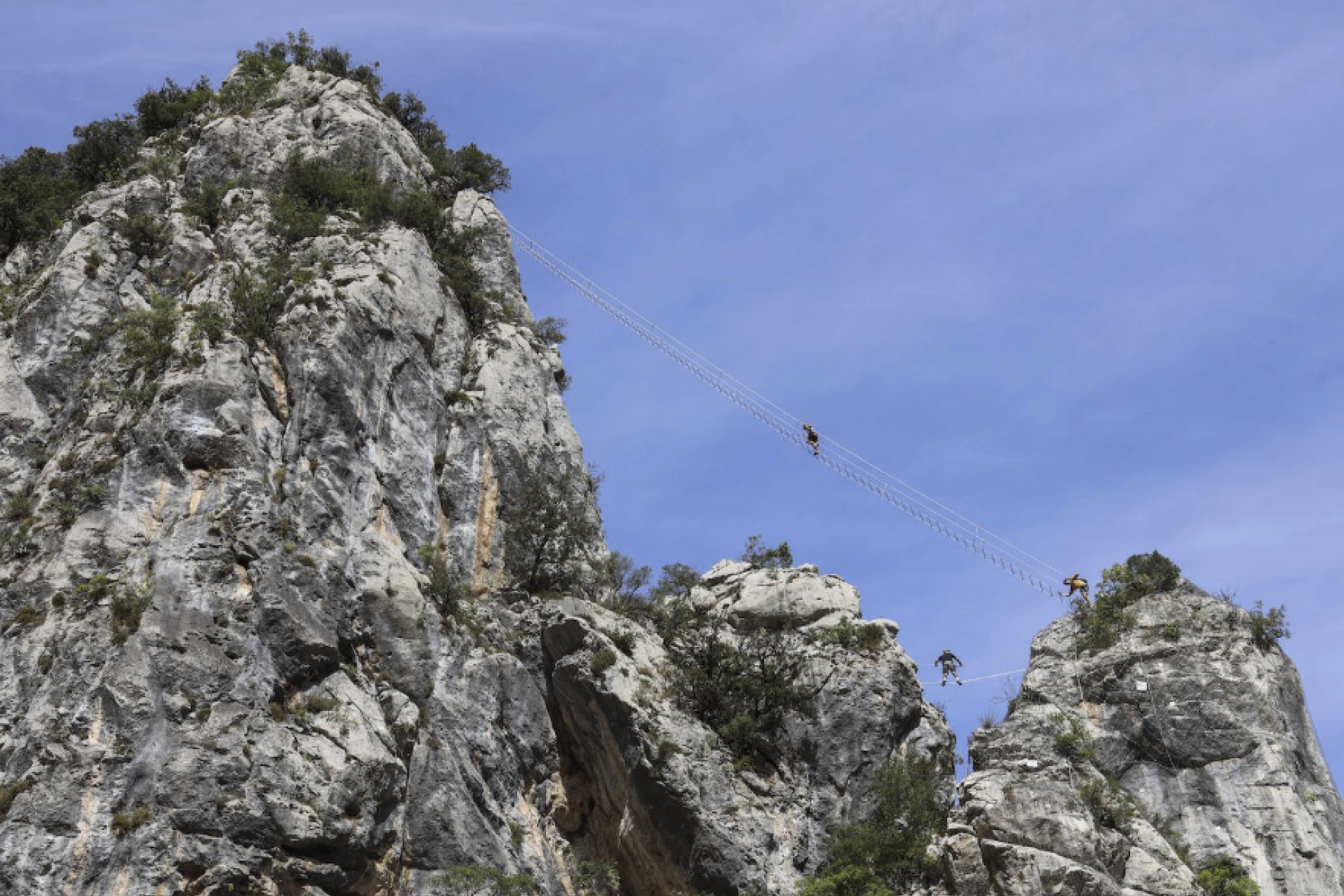 Vía Ferrata Escalera al Cielo + El Milar en Cantabria.