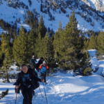 Ruta guiada de Raquetas de nieve nivel iniciación desde Laruns hasta el Valle de Tena.