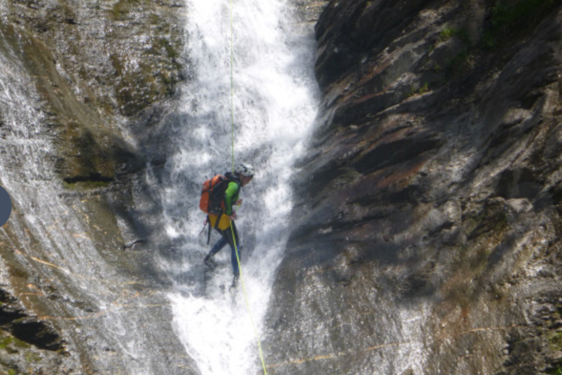 Barranco Sía de nivel avanzado en el Valle de Bujaruelo, Huesca.
