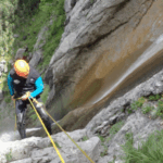 Barranco Bitet de nivel avanzado en el Valle de Ossau, Pirineo francés.