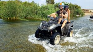 Quad Offroad a traves del río Guadalhorce en Málaga